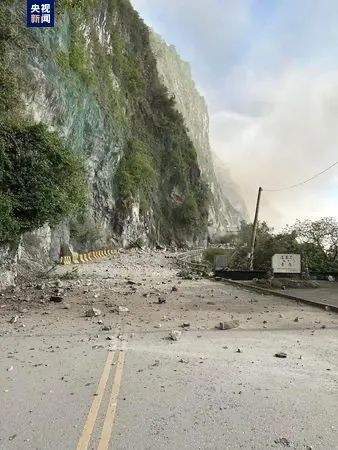地震最早消息台，守护生命安全的先锋，监测预警不松懈